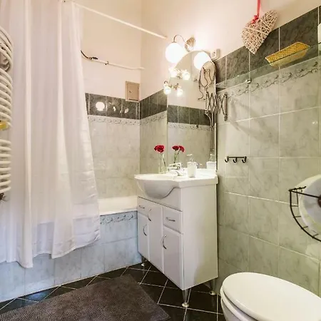 At Basilica Apartamento Budapest